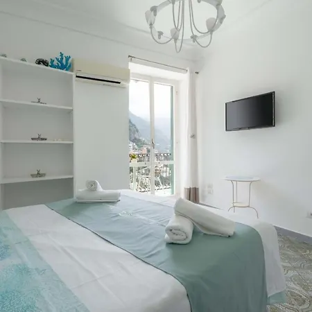 Nautilus House Apartment